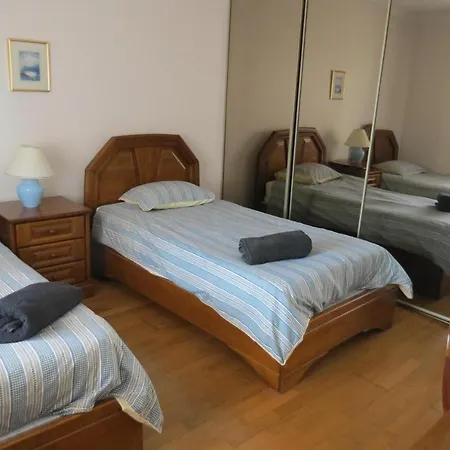 Ola Apartment *